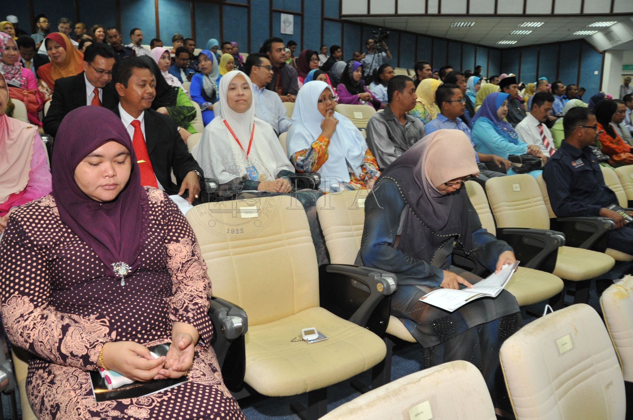 BPA 12 110 APC PRO 5283